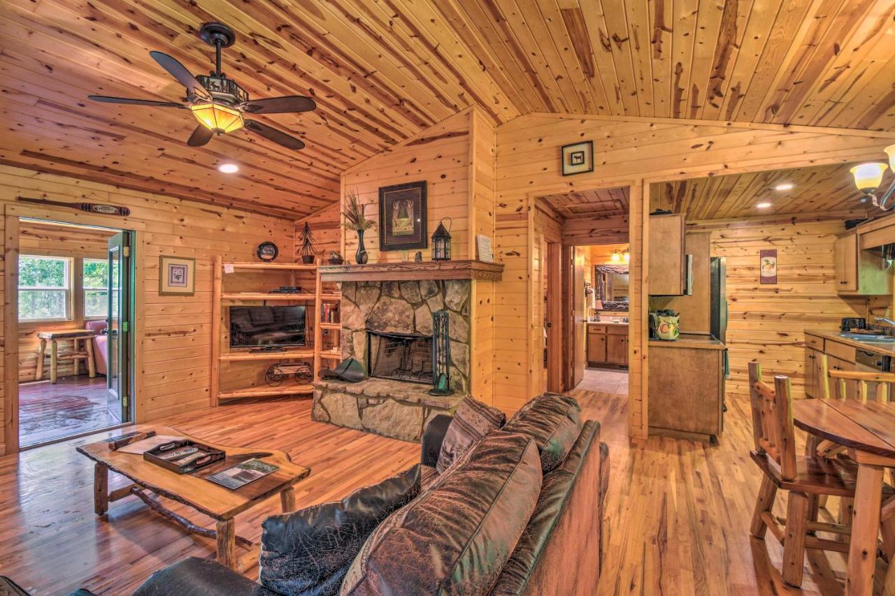 The Georgia Peach Cabin 8 Mi To Dwntn Helen Clarkesville 외부 사진